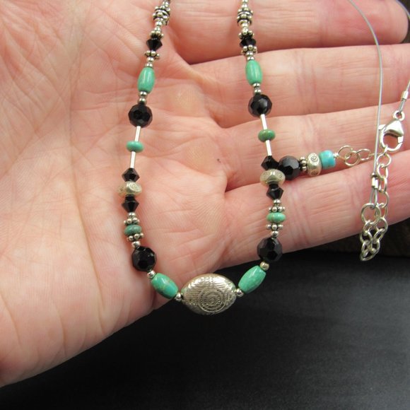 16" Sterling Silver Green & Black Stones Necklace Vintage - Picture 2 of 7